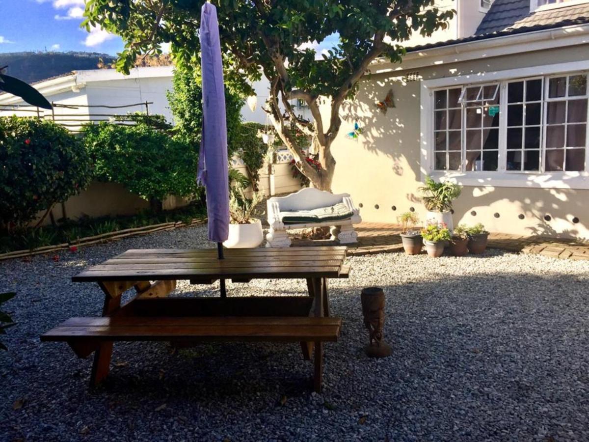 Jembjo'S Knysna Lodge & Backpackers Buitenkant foto