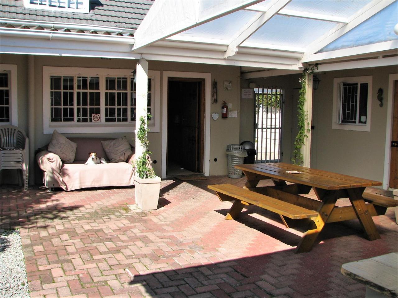 Jembjo'S Knysna Lodge & Backpackers Buitenkant foto