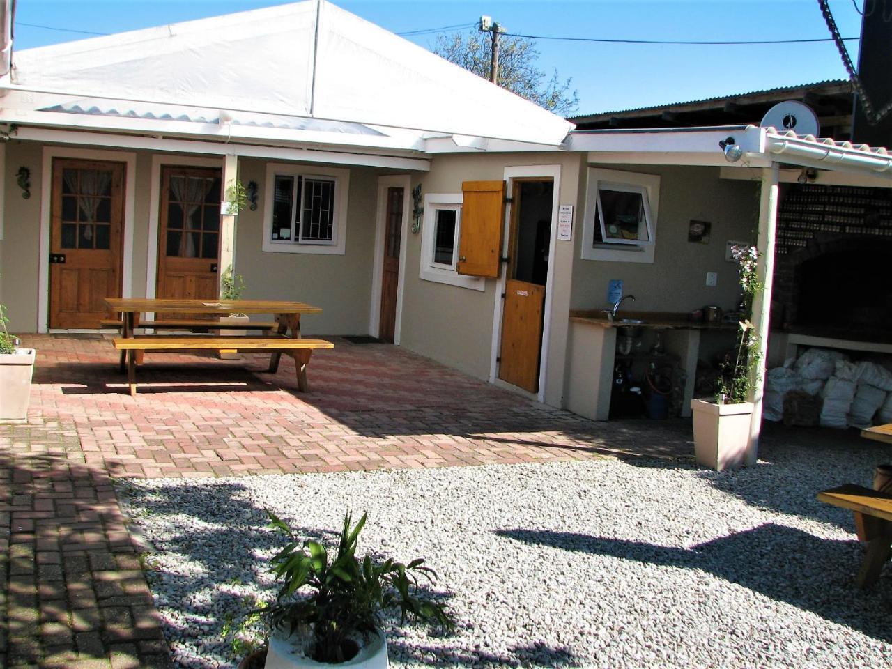 Jembjo'S Knysna Lodge & Backpackers Buitenkant foto