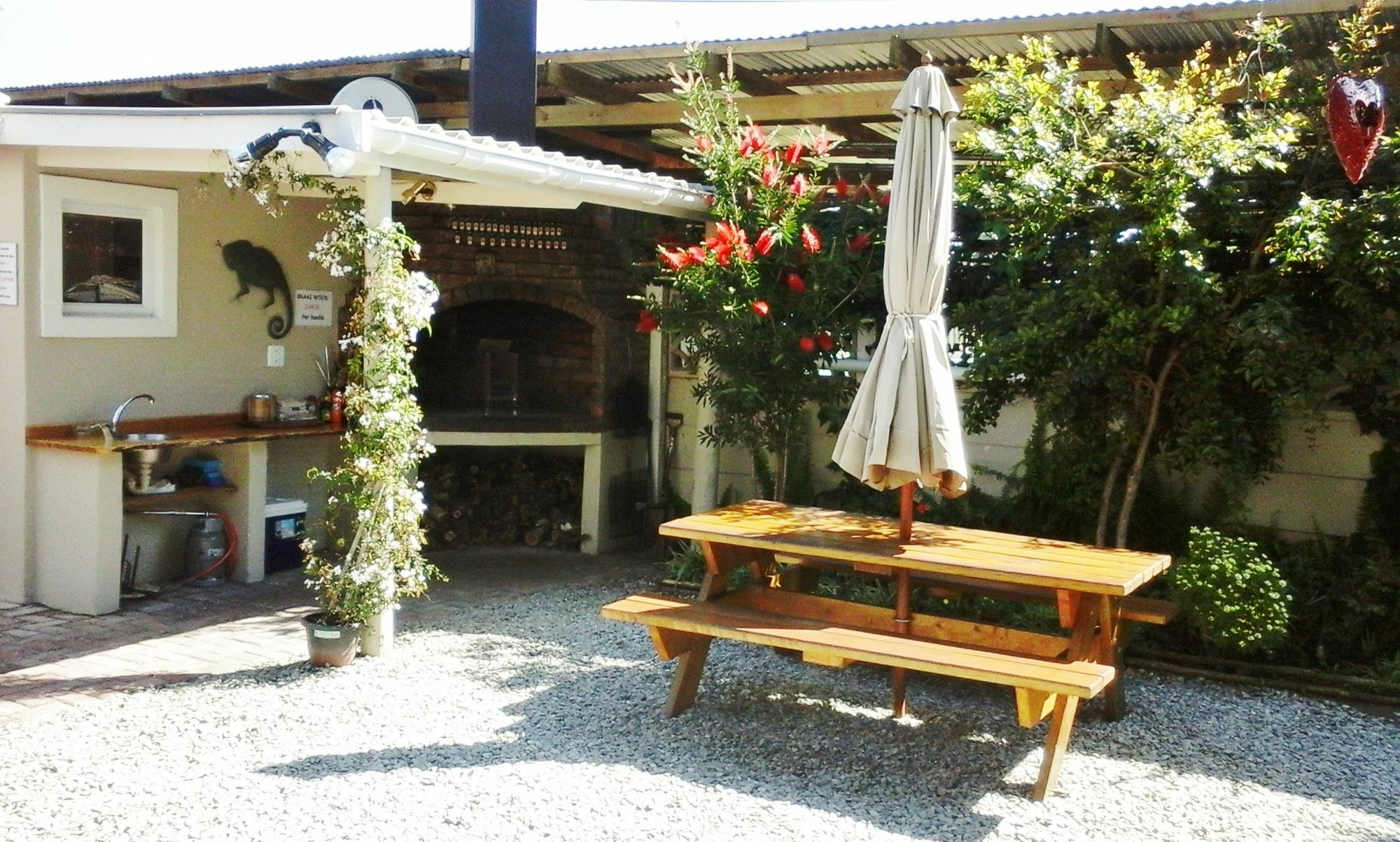 Jembjo'S Knysna Lodge & Backpackers Buitenkant foto